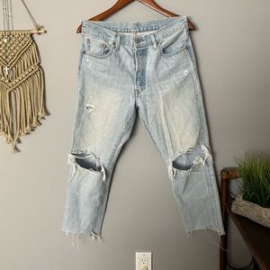 Levi’s distressed jeans